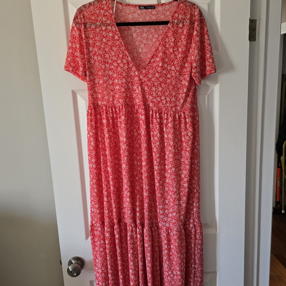 Zara Red Oversized Floral Dress - Picture 2 of 7